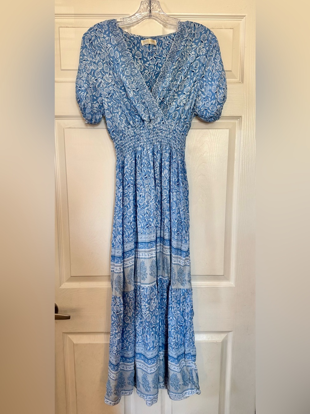Seven Islands Blue Floral Smocked Waist Puff Sleeve Maxi Dress M